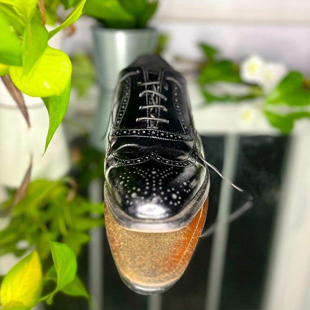 Bostonian Wingtip Oxford Leather Black Dress Shoes (EUC)​​​ - Picture 10 of 16